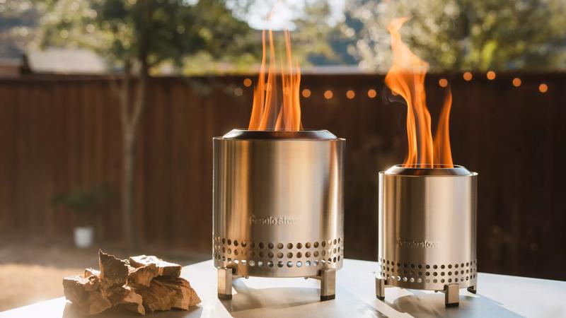 Mesa: The Dual-Fuel Tabletop Fire Pit